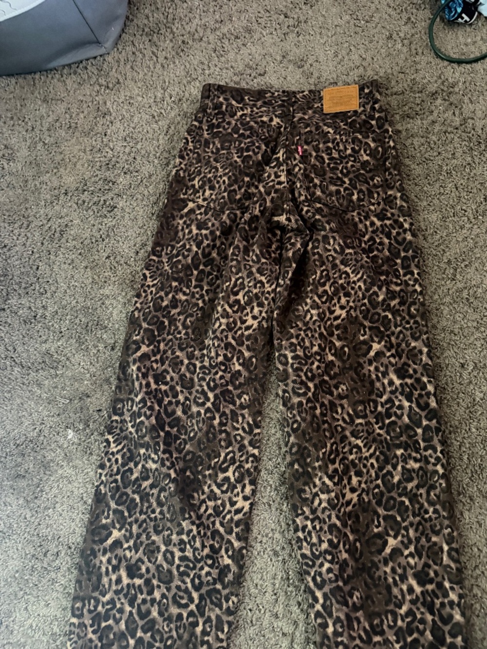 Levi’s cheetah print jeans